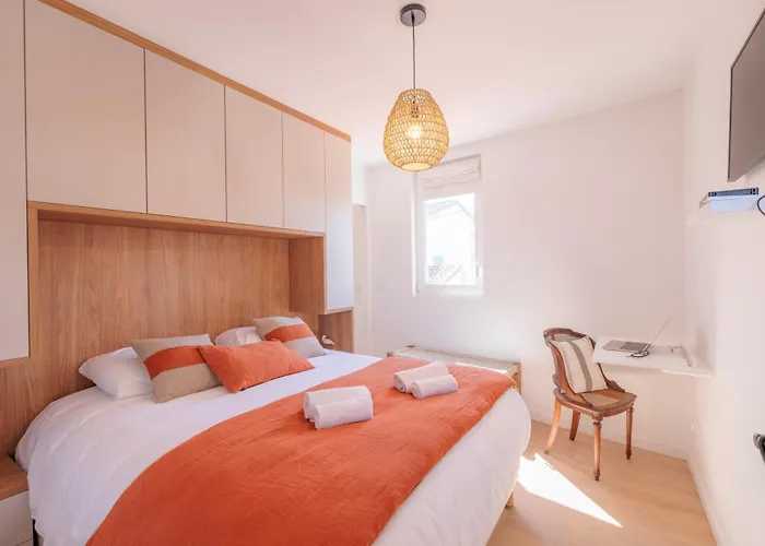 Villa Les Peupliers avec piscine privée et sauna