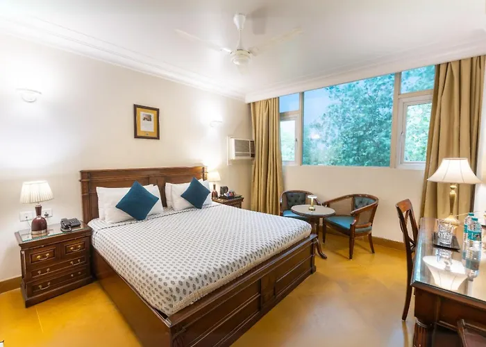 3 star hotel: Hotel Ajanta - Colonial Charm Award Winning Luxury Hotel In The Heart Of The City