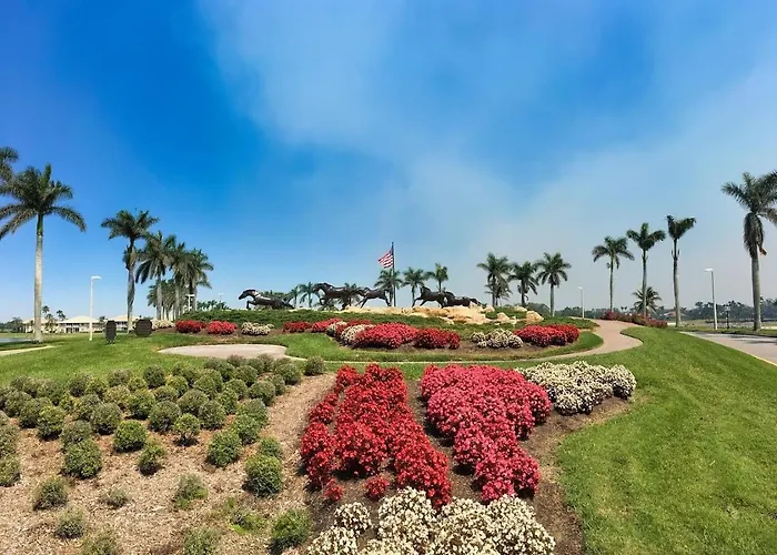Luxurious Golf Condo W/ Resort Pool And Amenities!