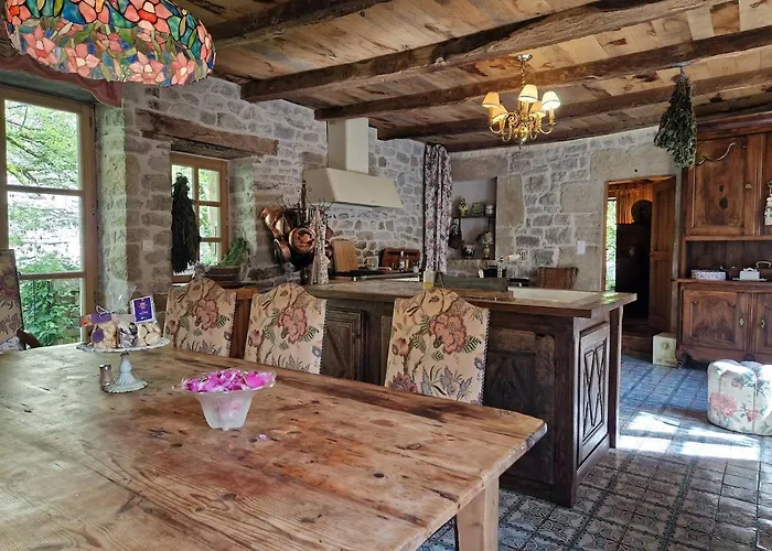 Moulin du XIIIe siècle pour 2 personnes