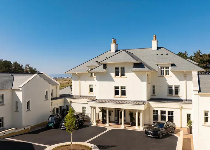 5 star hotel: Dunluce Lodge - Small Luxury Hotels Of The World