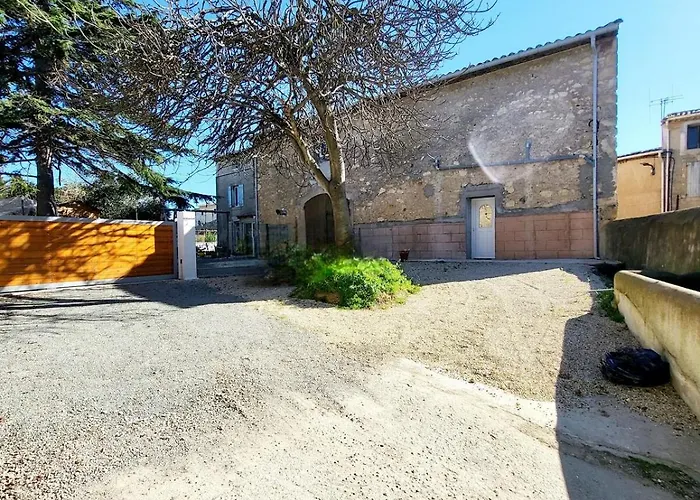 Maison au calme - Clim - Wi-Fi - terrasse et cours