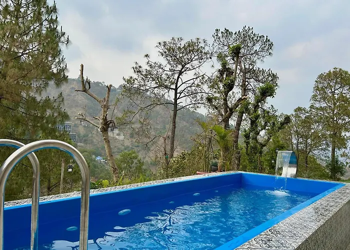 Dog friendly hotels Lalita'S Majestic Pines