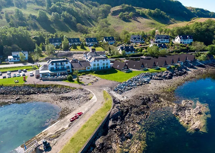 Vacation home: Loch Linnhe Waterfront Lodges With Hot Tubs