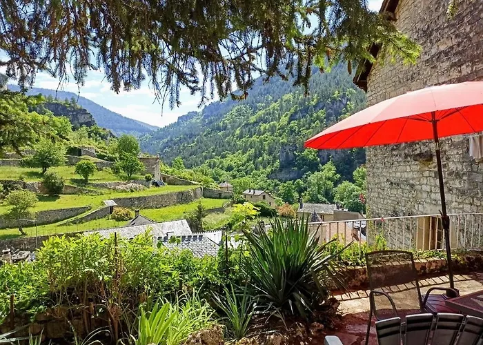 Ste ENIMIE GITE terrasse privative vue imprenable