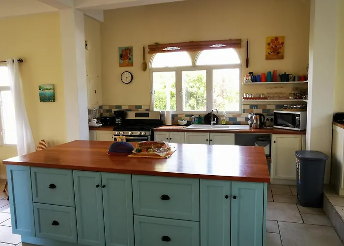 Casa Clara - 6Br Villa With Pool & Ocean View - Sleeps 12 - Bacolet Tobago