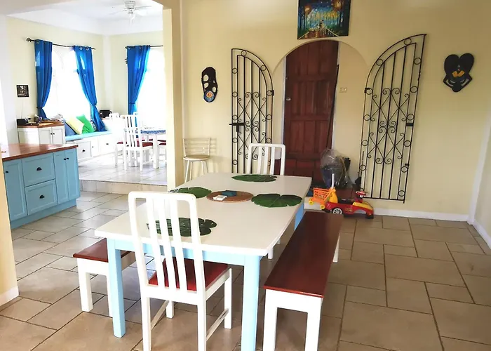 Casa Clara - 6Br Villa With Pool & Ocean View - Sleeps 12 - Bacolet Tobago