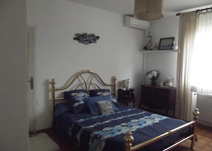 Appartement indépendent dans villa au cœur du Var