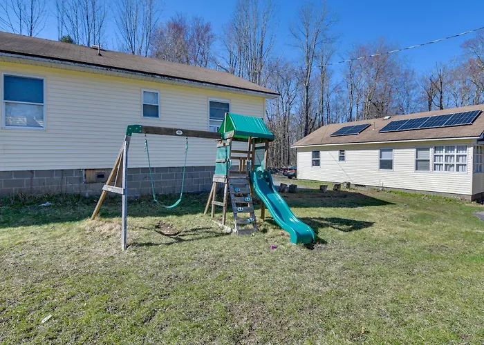 Shared Lake Access & Fire Pit: Catskills Getaway!