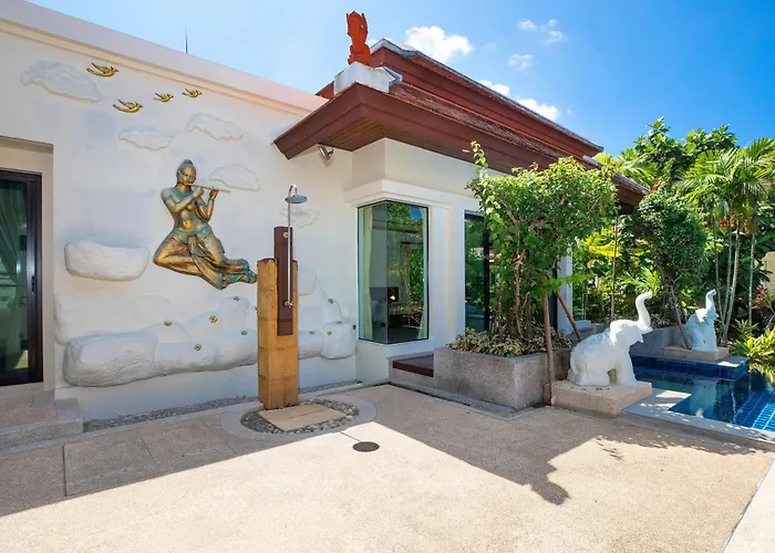 Tropical Living At 3Br Pool Villa Bianca, Baan Bua Luxury Estate, Nai Harn Beach