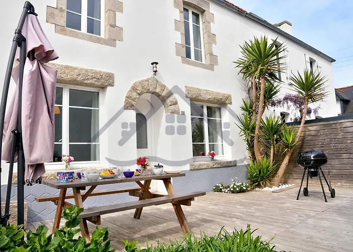 LocaLise - M5 - Maison de vacances sur le port de Lechiagat - terrasse entièrement close - Wifi inclus - Draps inclus - Animaux bienvenus