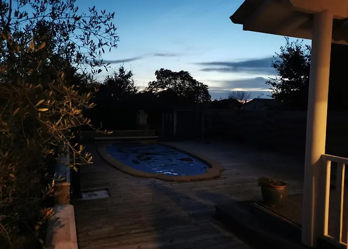 Villa Near Ocean With Swimming Pool