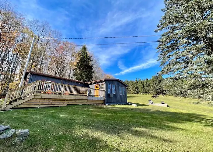 High-View Catskills Cabin
