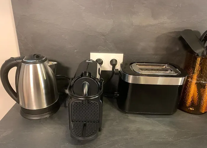 Maisonnette de charme avec option Piscine intérieure privée chauffée
