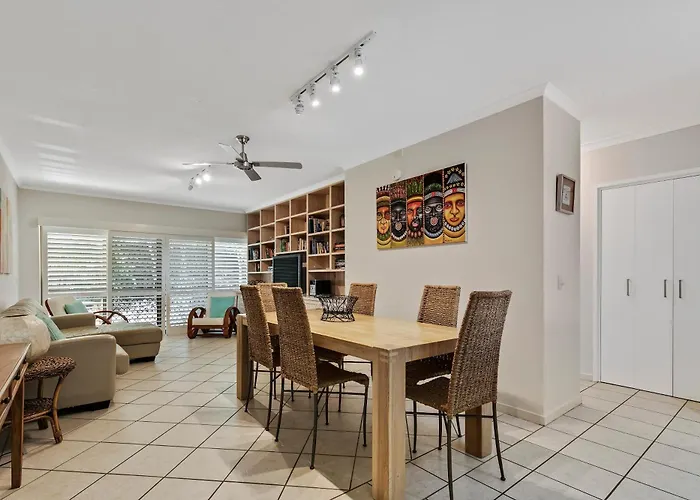 Resort: Culgoa Point Beach Resort