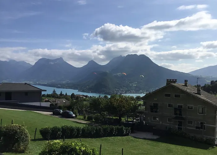 Charmant Appartement Avec Vue Lac