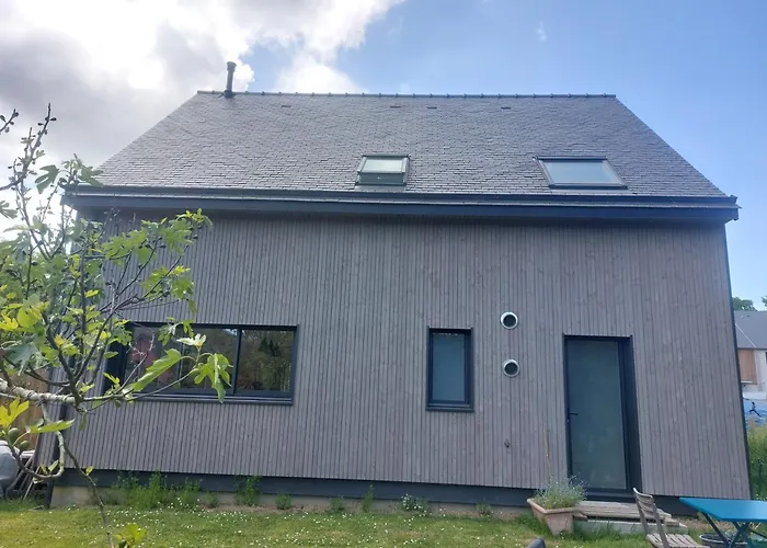 Maison confort proche de la mer sur la cote d'Emeraude Le Minihic sur rance