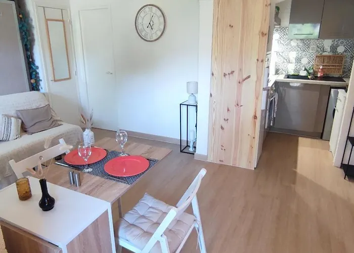 Charmant studio proche mer avec piscine