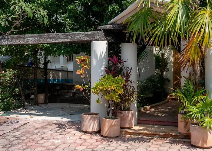 Chalet: Villa Castillo- Stunning Lagoon Front Villa