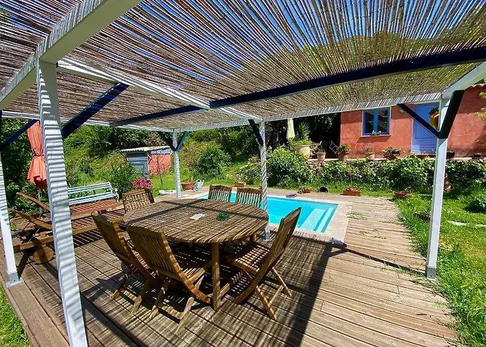 Magnifique studio dans maisonnette