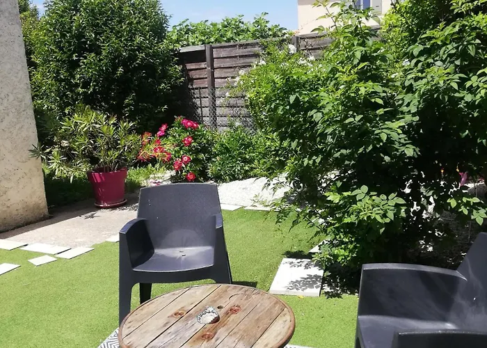 Petit cocon avec terrasse