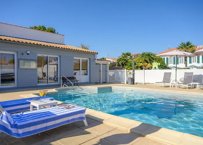 Locations de Vacances Le Clos Rhea