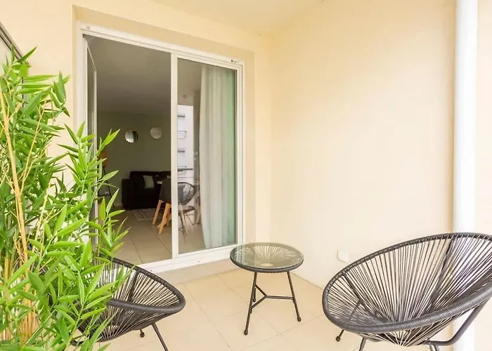 Le Sevigne - Cosy Et Calme - Balcon Et Parking