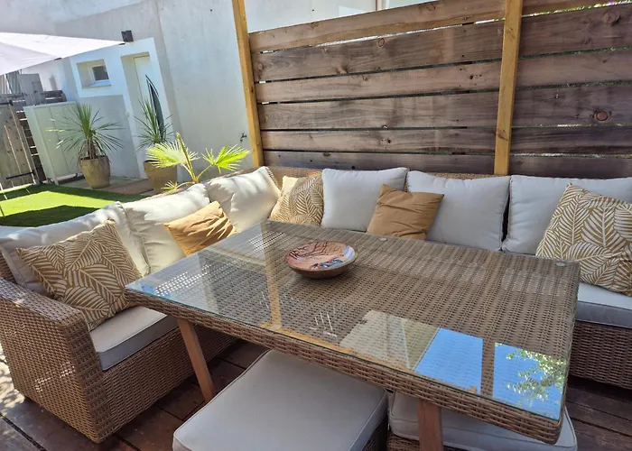Magnifique appartement 2 chambres avec 50 m2 de jardin privatif