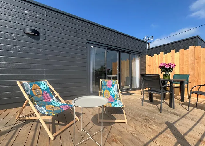 Les petites maisons dans la monterie - Le Jardin -