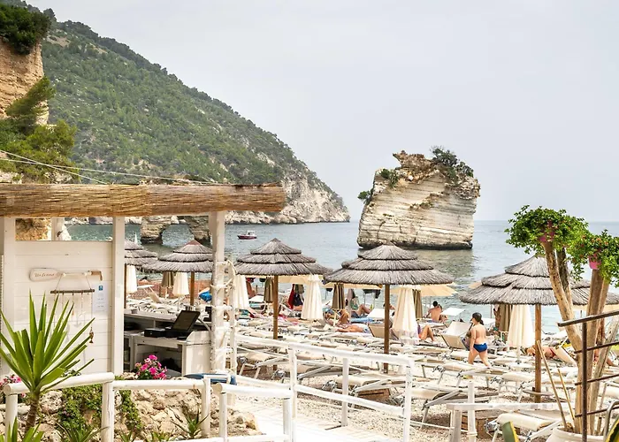 Hotel familiare: Apulia Hotel Baia dei Faraglioni Resort