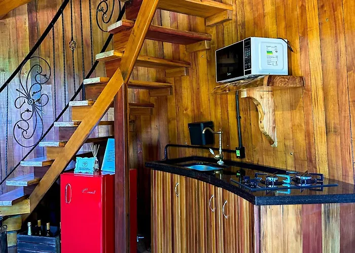 Villa Montebello Pousada Tanoeiro