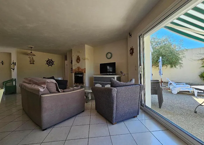 Villa 6 Pers Avec Terrasse, A 900M Centre L'Aiguillon - Fr-1-476-193