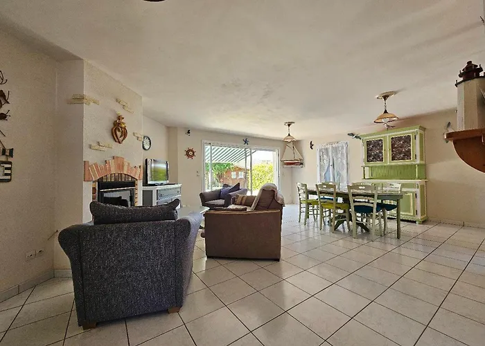 Villa 6 Pers Avec Terrasse, A 900M Centre L'Aiguillon - Fr-1-476-193