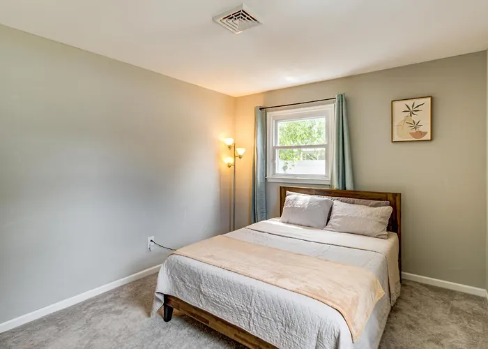 Near Dog Beach: Somers Point Escape W/ Large Yard!