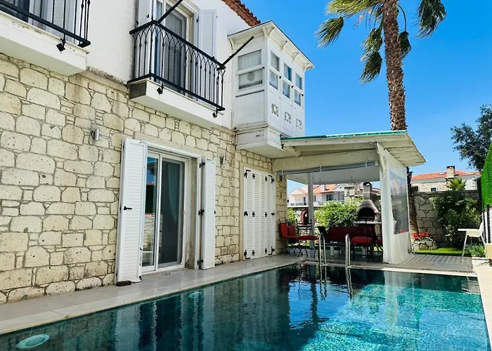 Evalacati-Villa Palma-Central villa with private pool&garden