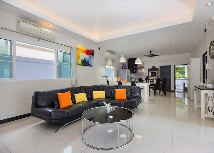 3Br Villa Marine With Private Pool, Waterfalls In Naiharn Beach