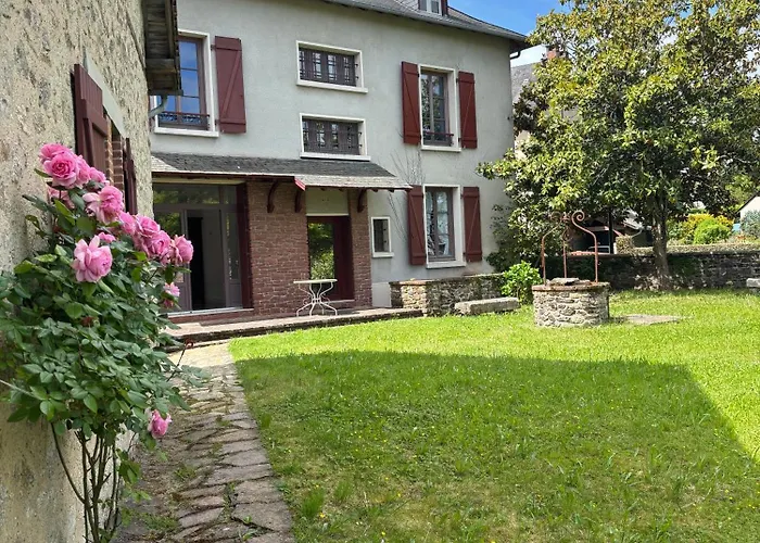 Maison Mère