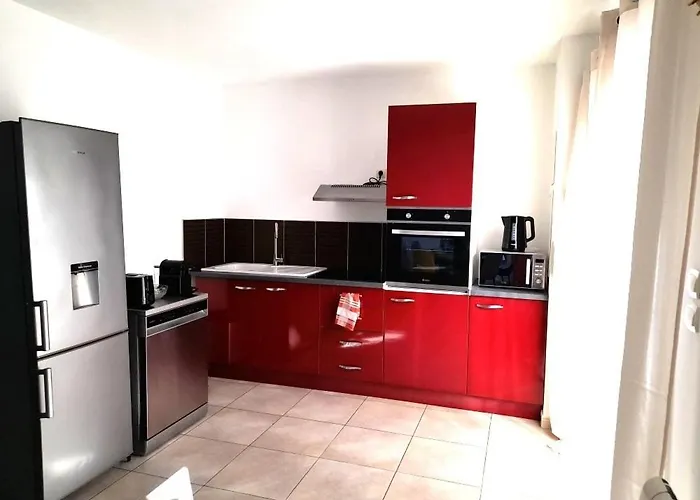 Appartement cosy et terrasse spacieuse