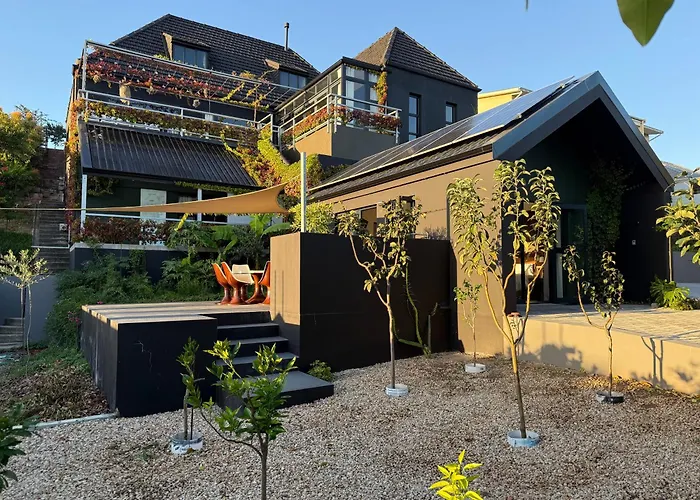 Greenhouse Cabin