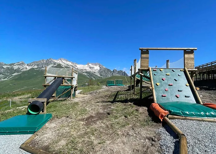 Confortable T2/3 pour 6 pers. avec balcon et accès ski à Saint-François-Longchamp - FR-1-807-14