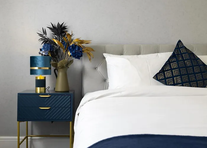 Pet Friendly hotel: Starboard Stays