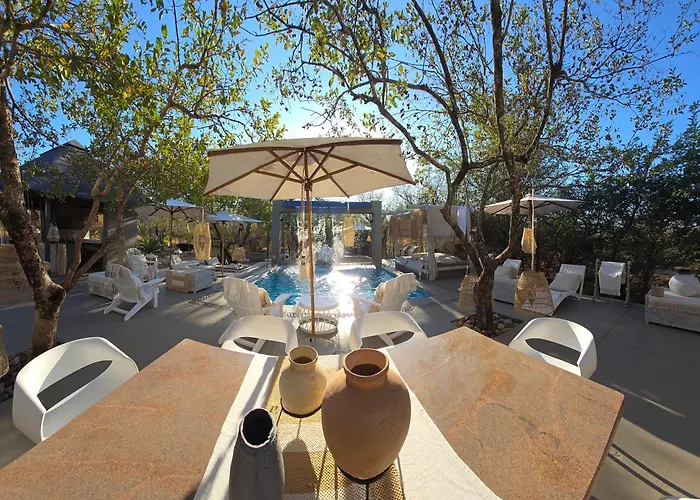 African Flair Boutique Safari Lodge