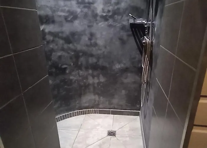Charmant T3 Jacuzzi