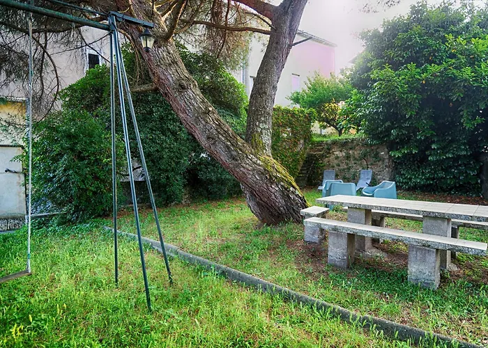 Escapade - Ciné privé, balnéo et jardin