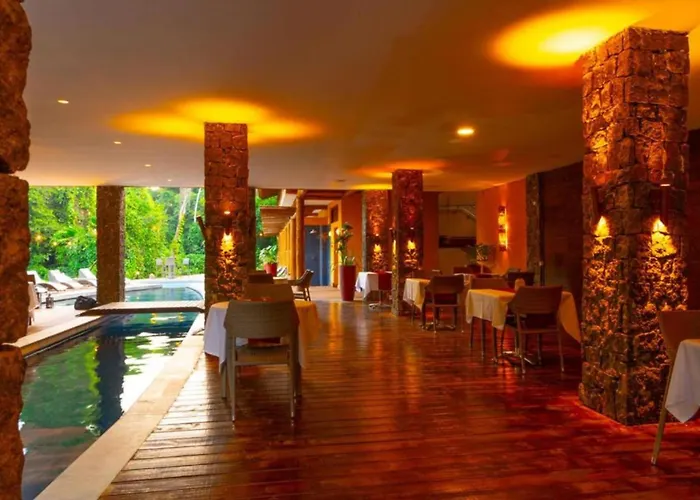 Kalango Boutique