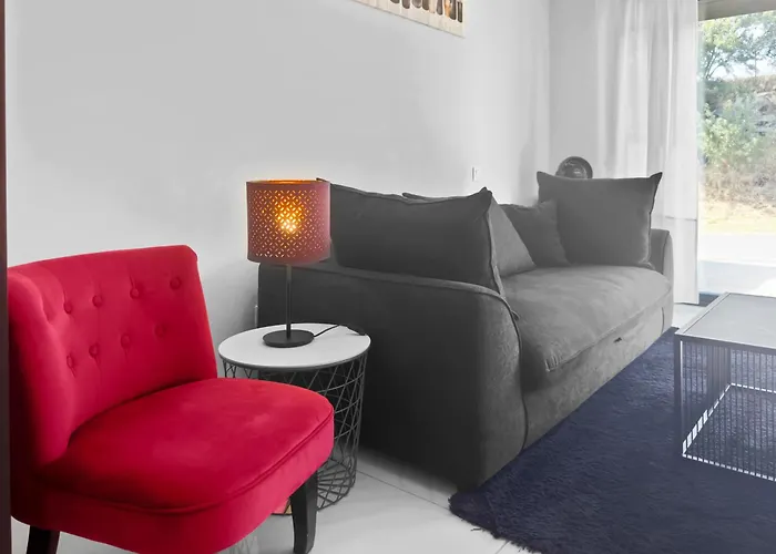 Studio BAROK proche autoroute, plages et attractions, Wifi - TV, calme