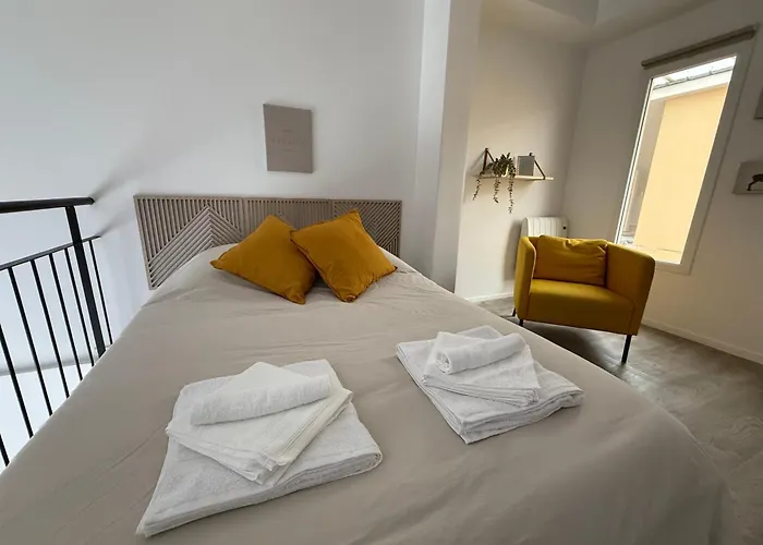 Superbe F2 Duplex Cosy Zen proche Paris&Disneyland