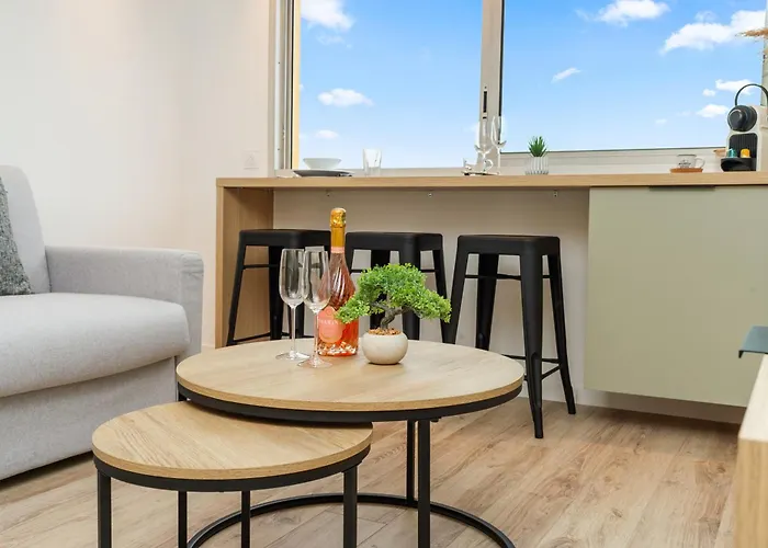 Cosy Appartement Renove - Tropezienne - Dv