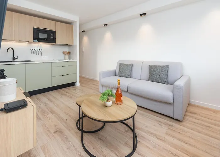 Cosy Appartement Renove - Tropezienne - Dv