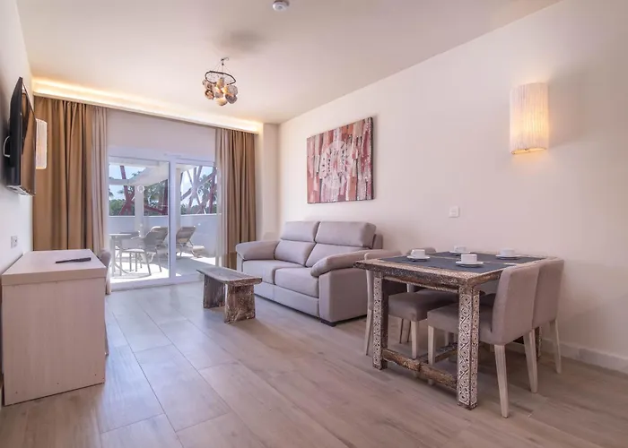 Aljarafe Suites By Qhotels